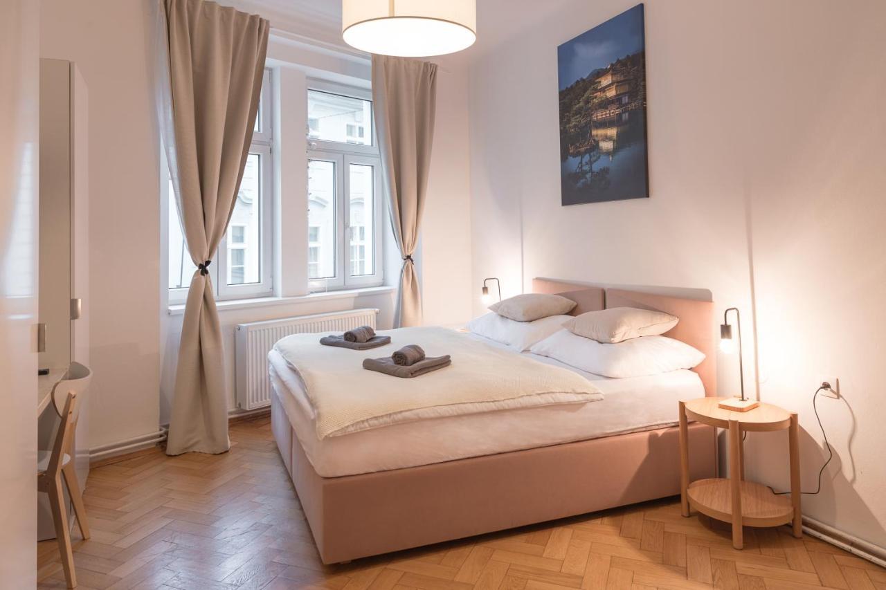 Skolska Junior Apartment Prag Dış mekan fotoğraf