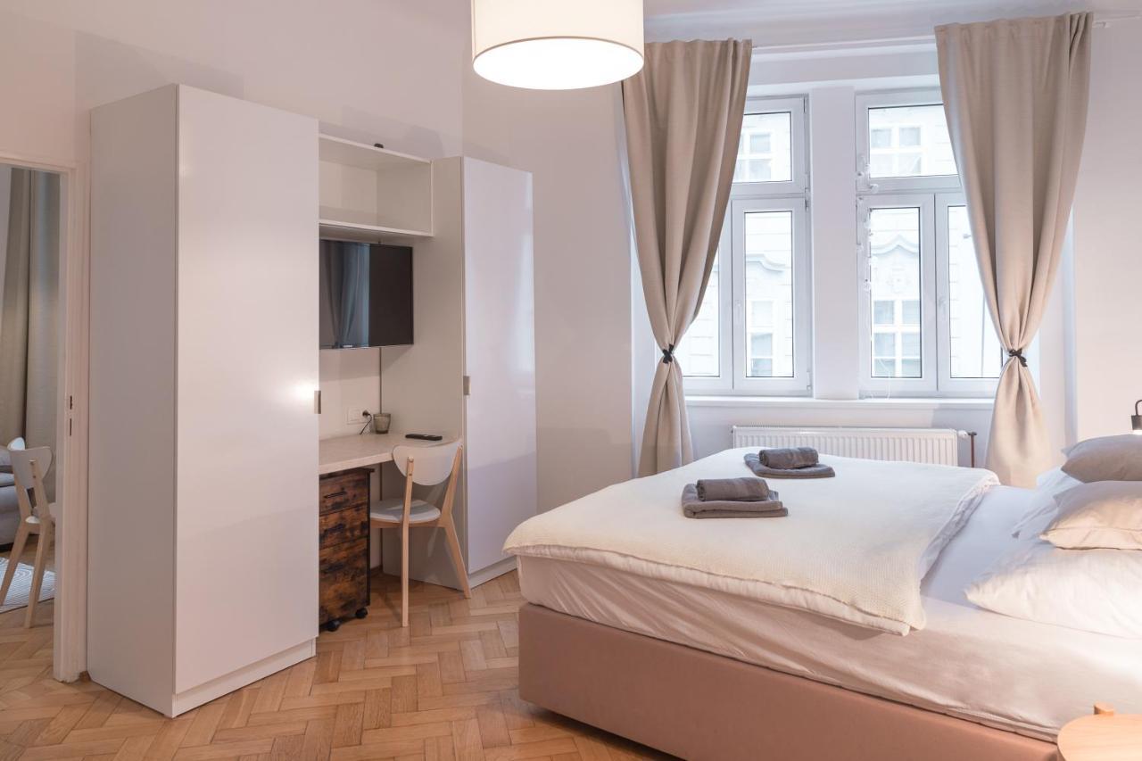 Skolska Junior Apartment Prag Dış mekan fotoğraf