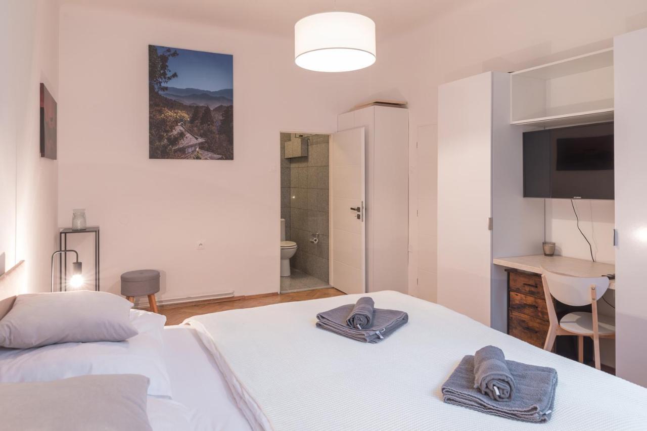 Skolska Junior Apartment Prag Dış mekan fotoğraf