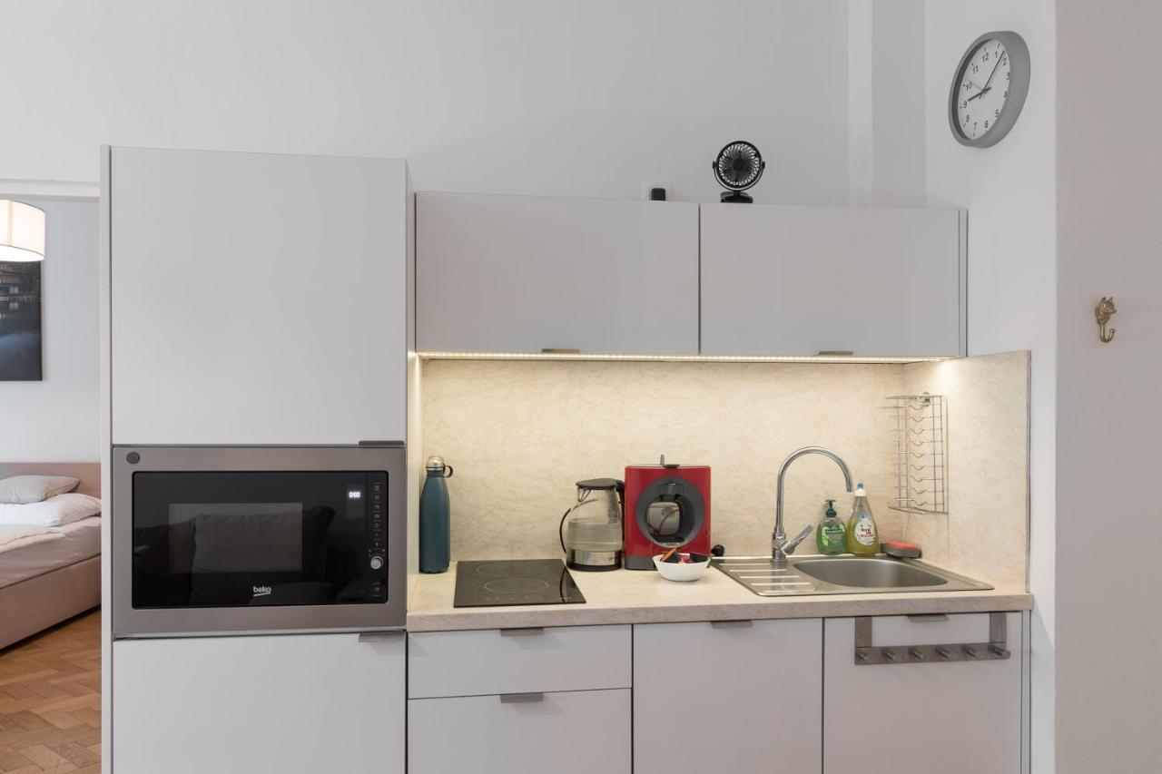Skolska Junior Apartment Prag Dış mekan fotoğraf